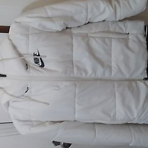 Nike sportswear therma-fit repel